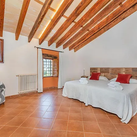 Villa Historic With Mountain Views, Mallorca Pollença