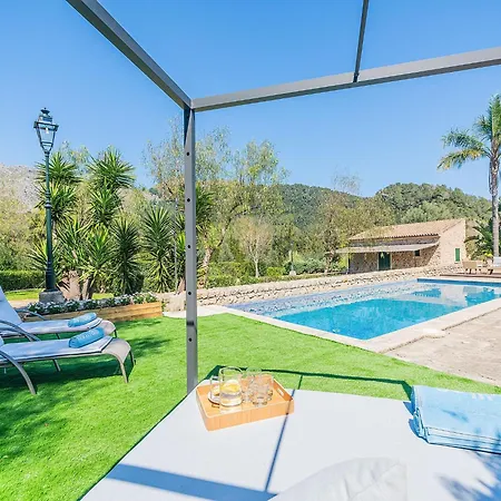 Villa Historic With Mountain Views, Mallorca Pollença
