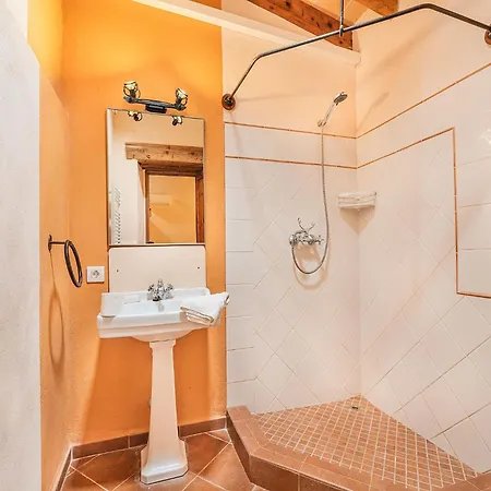 Villa Historic With Mountain Views, Mallorca