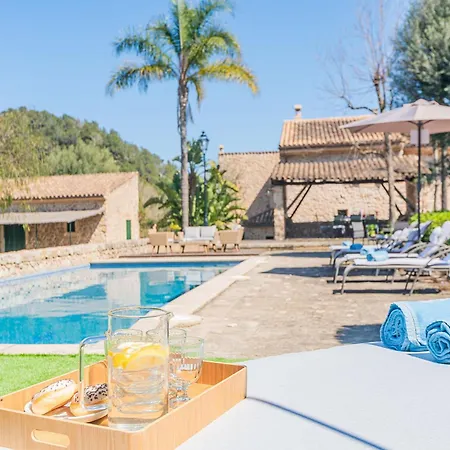 Historic With Mountain Views, Mallorca Villa